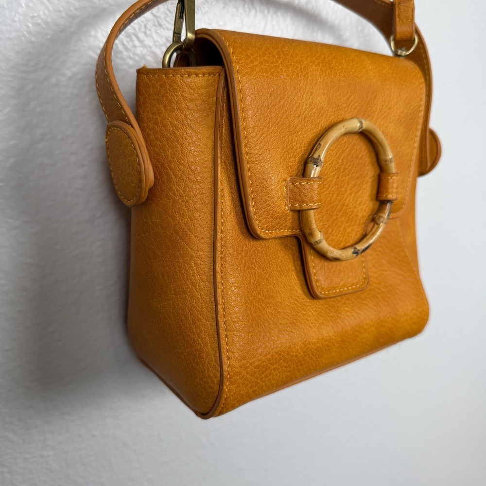 Free People Carrie Circle Mustard Shoulder Bag Bamboo Ring Boho - Picture 2 of 16
